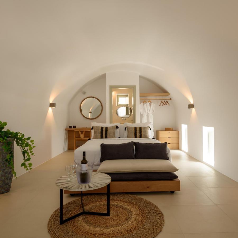 Elite Suite with Hot Tub and Sea View