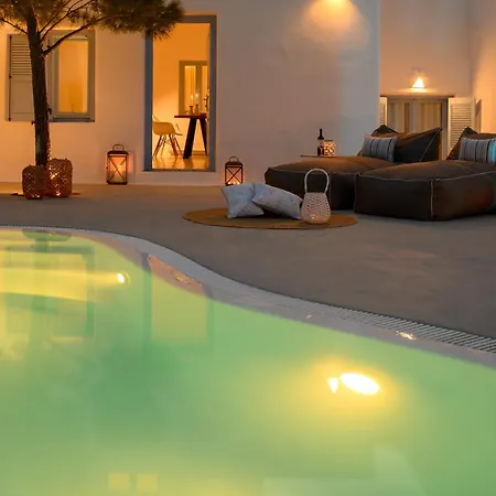 Este Luxury Suites-2